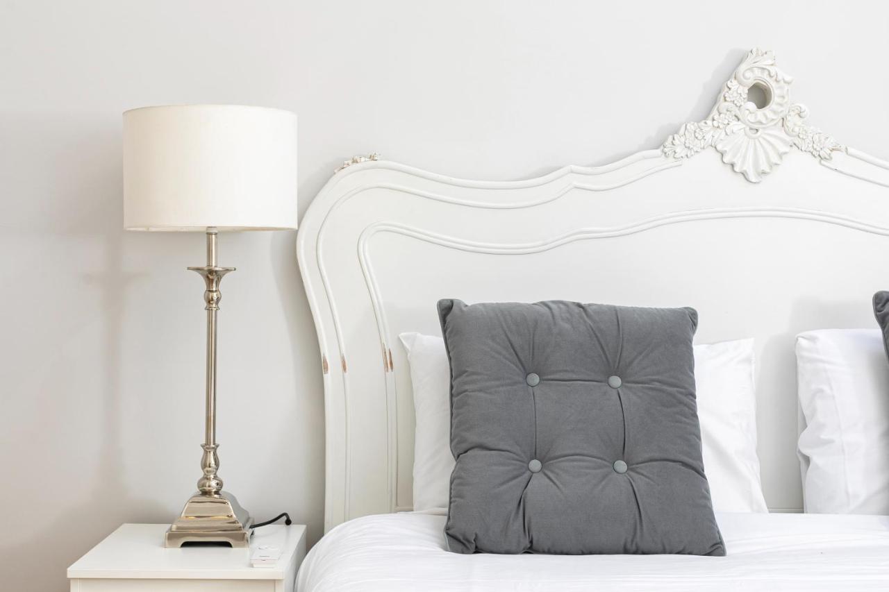 Penthousestays Notting Hill - Spacious 3 Bedroom King Bed Apartment - Near Portobello Road & Kensington High Street London Kültér fotó