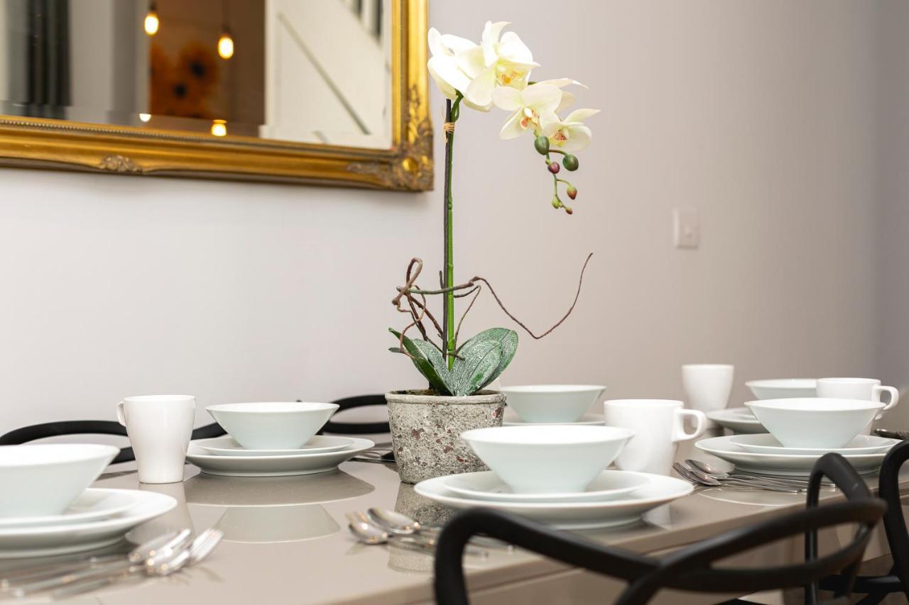 Penthousestays Notting Hill - Spacious 3 Bedroom King Bed Apartment - Near Portobello Road & Kensington High Street London Kültér fotó